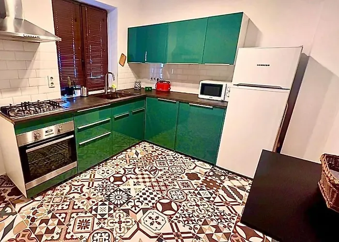 Casa Curte Interioara, Centru וילה