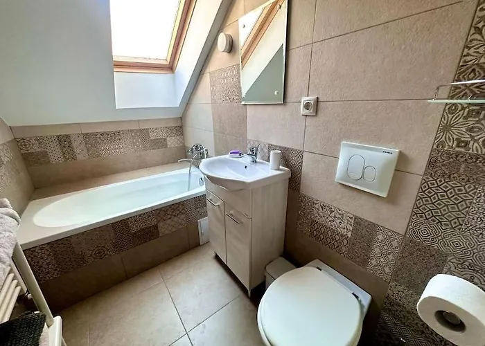 Вілла Casa Curte Interioara, Centru *